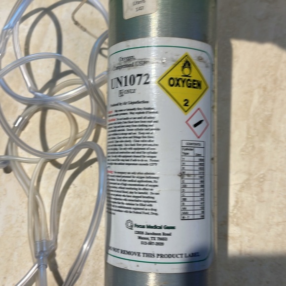 Oxygen Tank - Picture 3 of 4